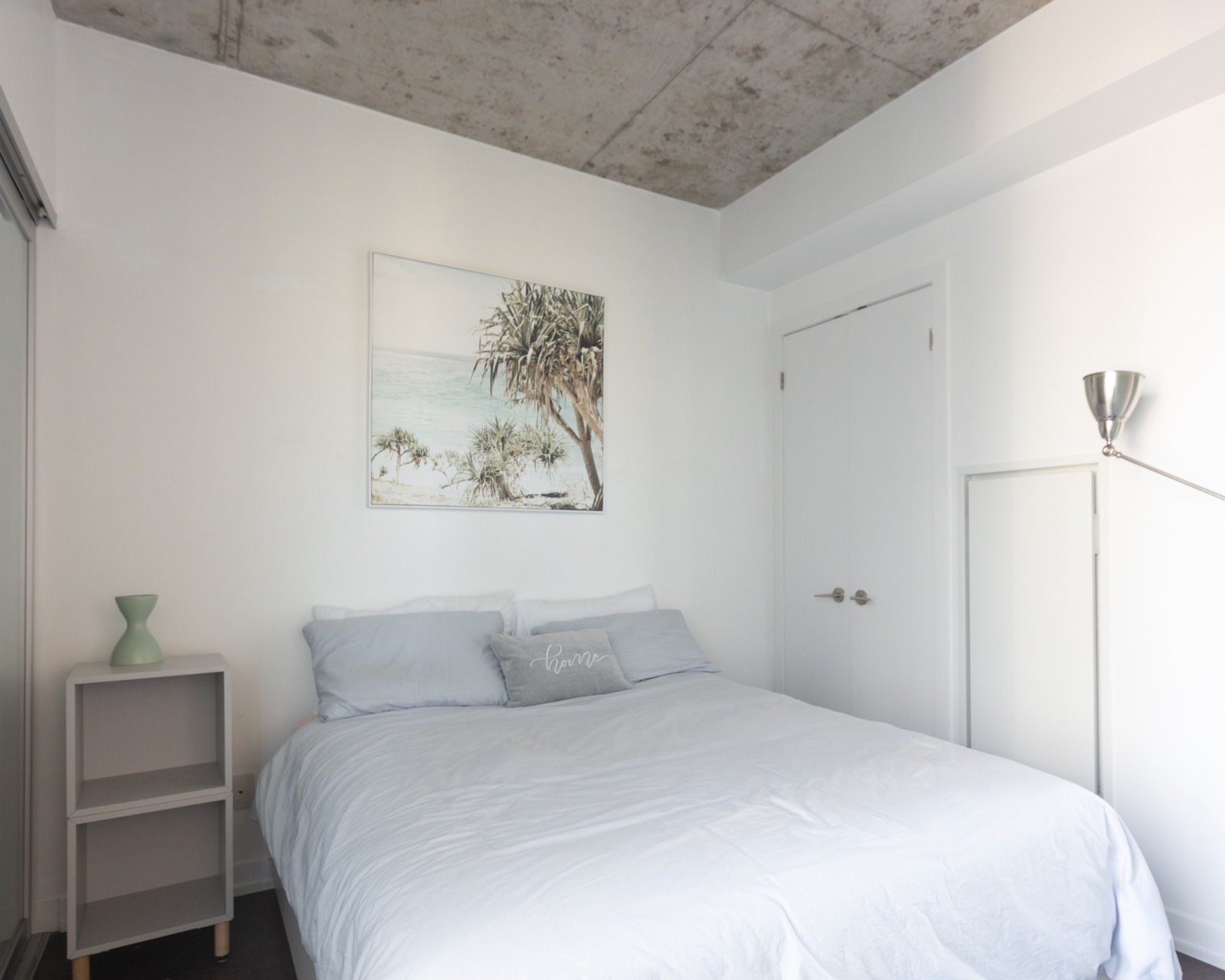 Straight-on bedroom view